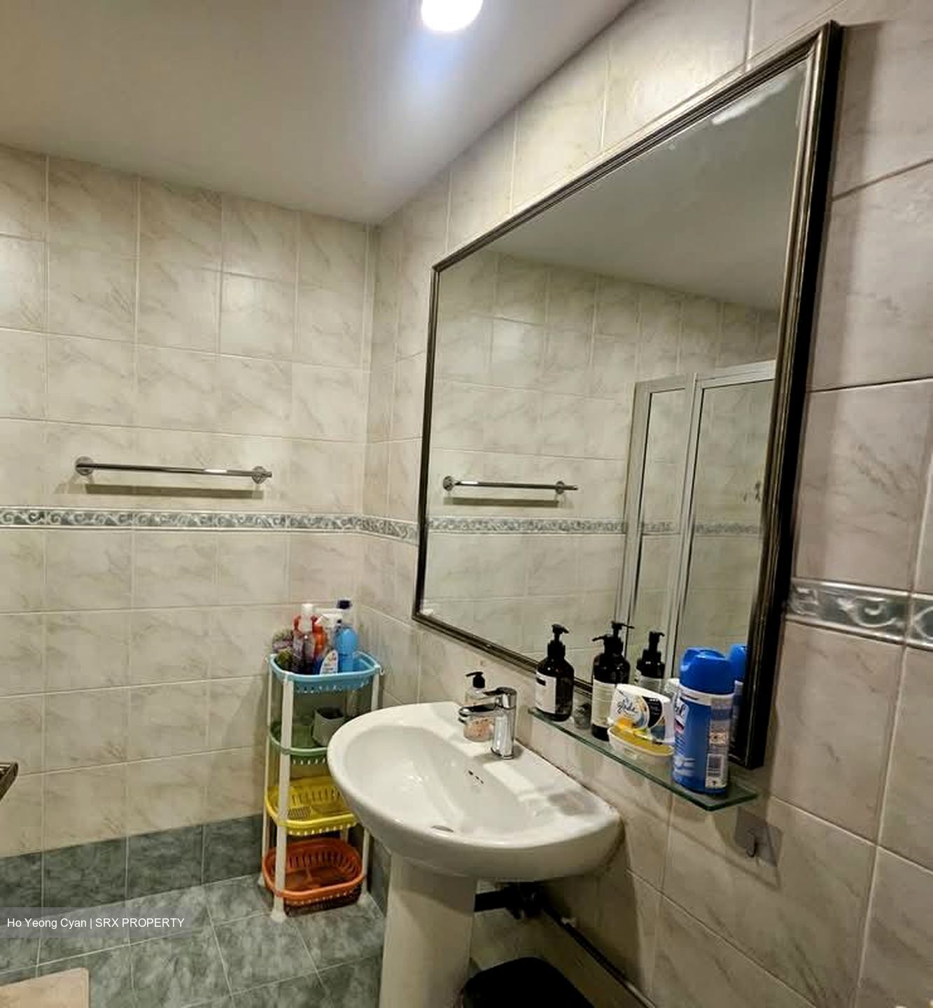 Changi South Avenue 1 (D16), Terrace #563508271